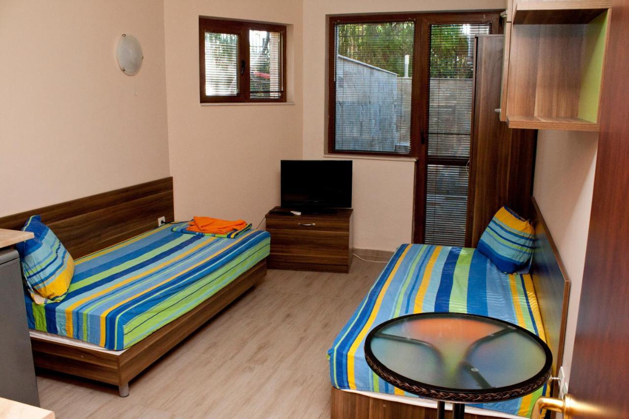 Fantasy Apartments Saint Constantine And Helena Resort Sweti Konstantin i Sweta Elena Zewnętrze zdjęcie