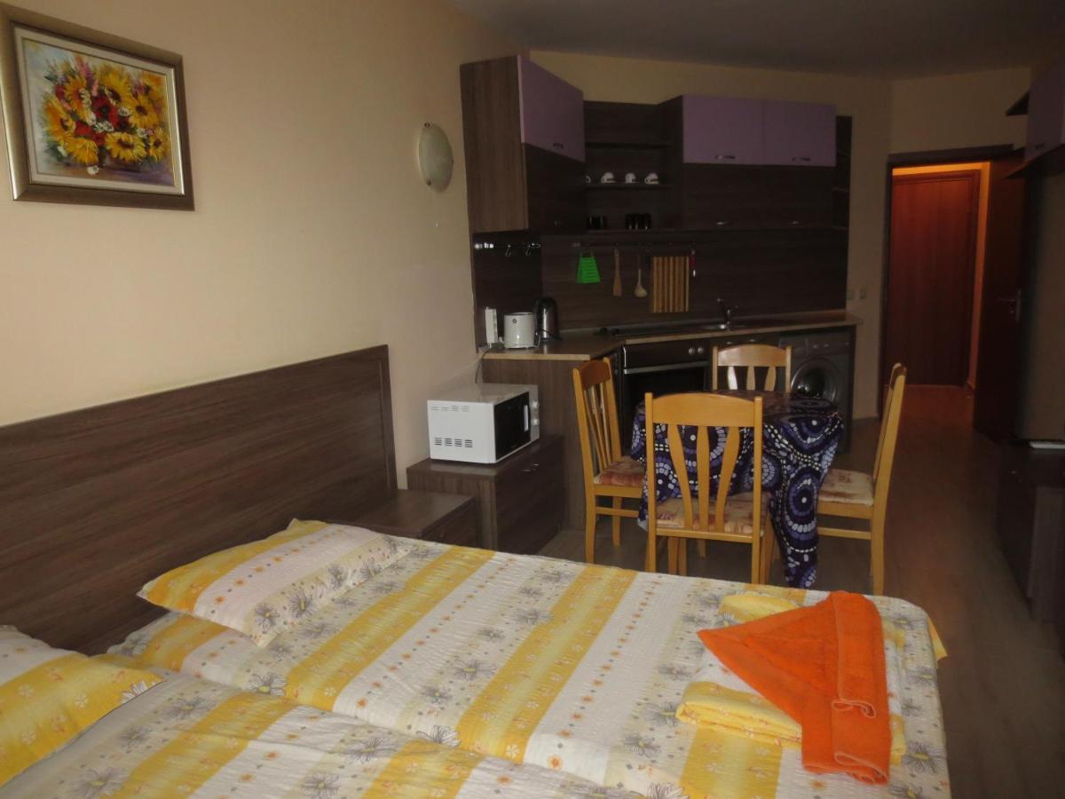 Fantasy Apartments Saint Constantine And Helena Resort Sweti Konstantin i Sweta Elena Zewnętrze zdjęcie