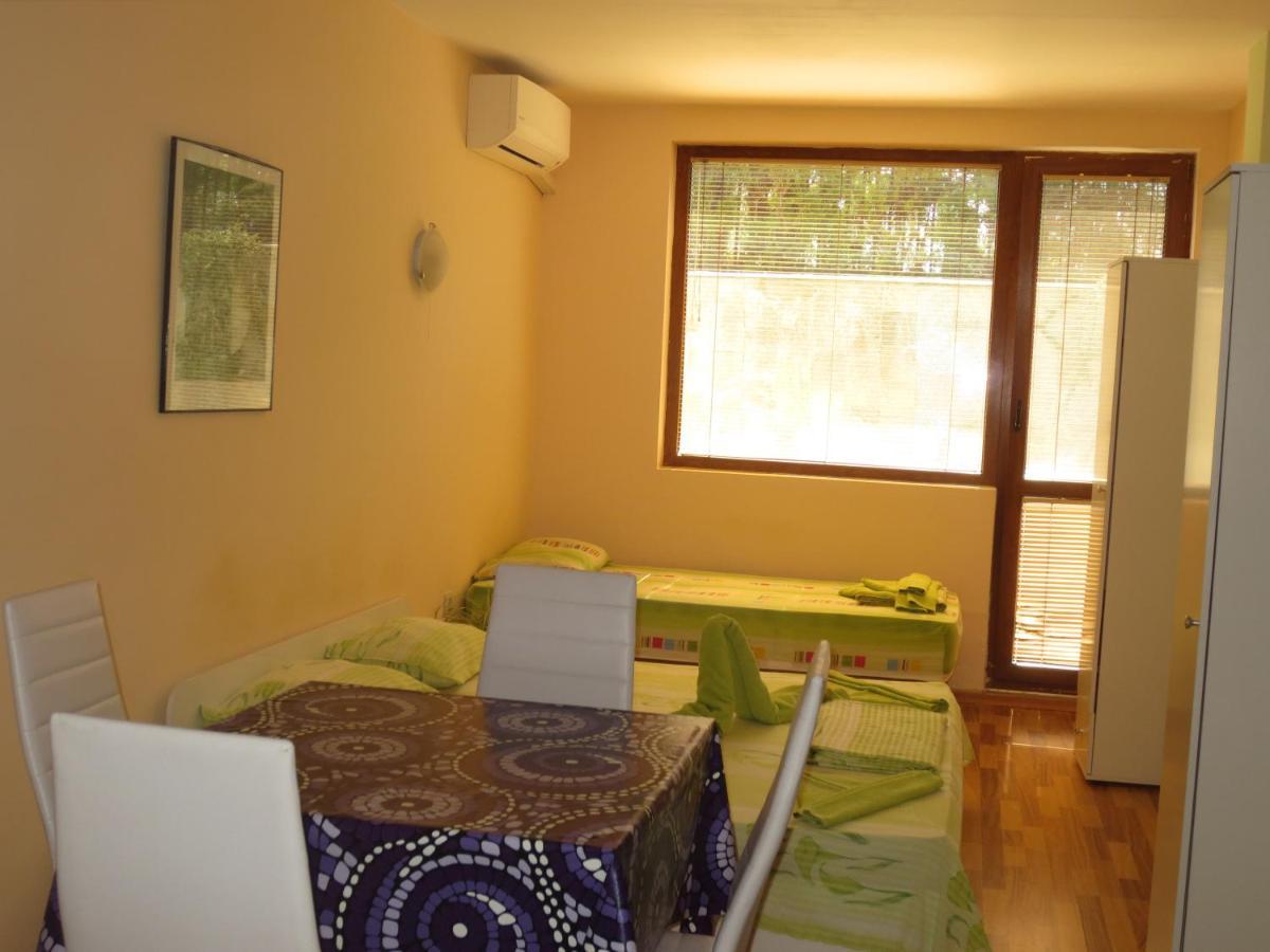 Fantasy Apartments Saint Constantine And Helena Resort Sweti Konstantin i Sweta Elena Zewnętrze zdjęcie