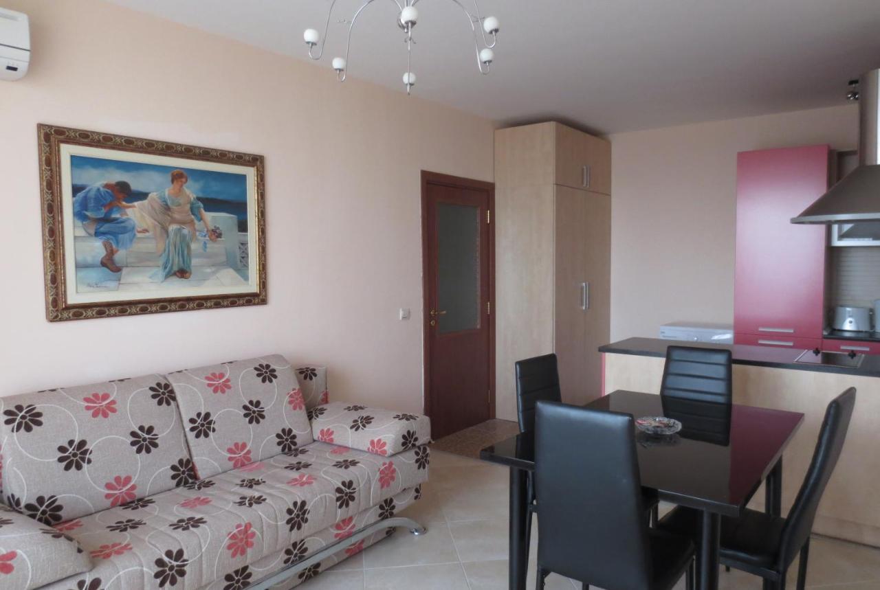 Fantasy Apartments Saint Constantine And Helena Resort Sweti Konstantin i Sweta Elena Zewnętrze zdjęcie