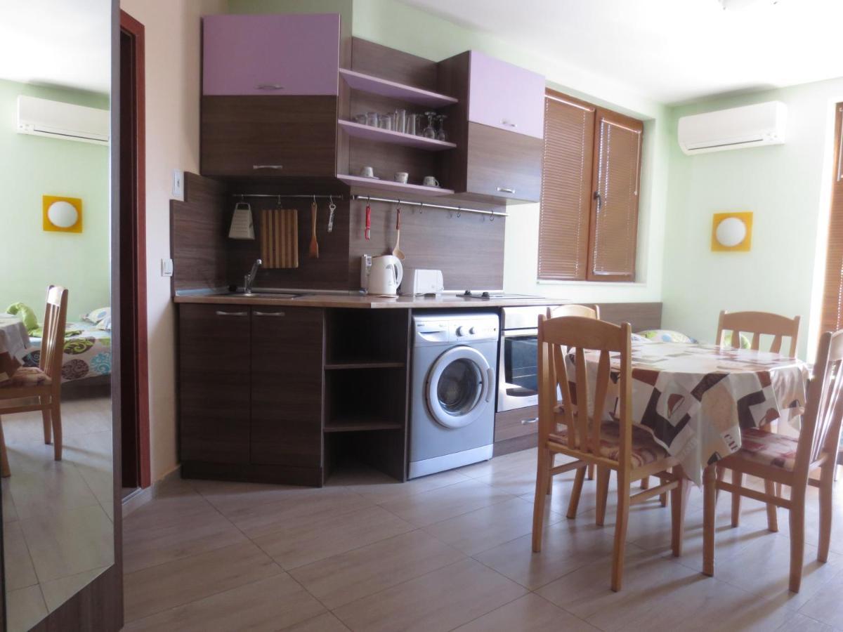 Fantasy Apartments Saint Constantine And Helena Resort Sweti Konstantin i Sweta Elena Zewnętrze zdjęcie