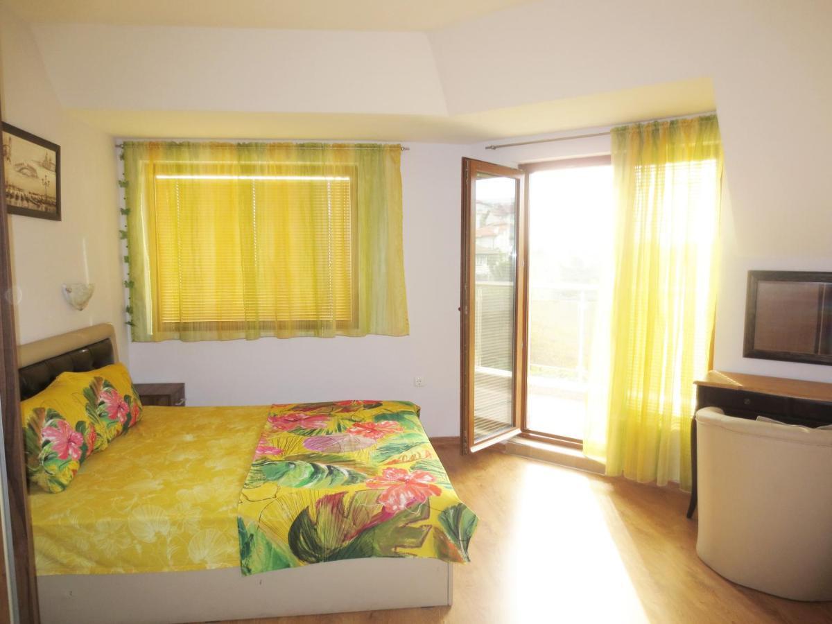 Fantasy Apartments Saint Constantine And Helena Resort Sweti Konstantin i Sweta Elena Zewnętrze zdjęcie