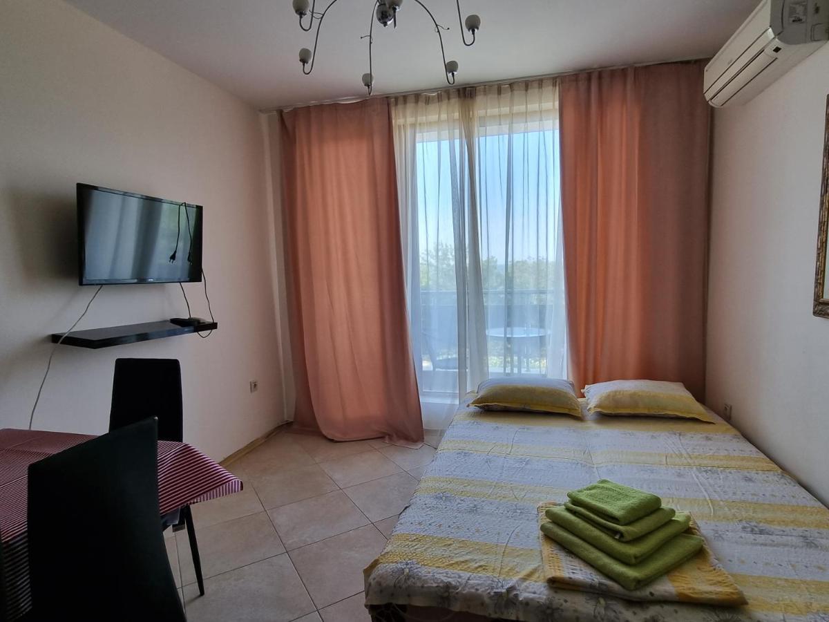 Fantasy Apartments Saint Constantine And Helena Resort Sweti Konstantin i Sweta Elena Zewnętrze zdjęcie
