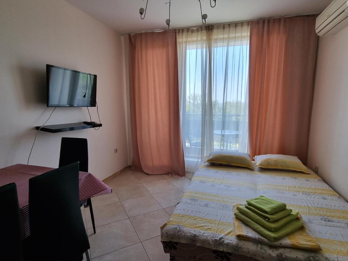 Fantasy Apartments Saint Constantine And Helena Resort Sweti Konstantin i Sweta Elena Zewnętrze zdjęcie